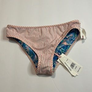 Vineyard vines size 14 reversible bikini bottom